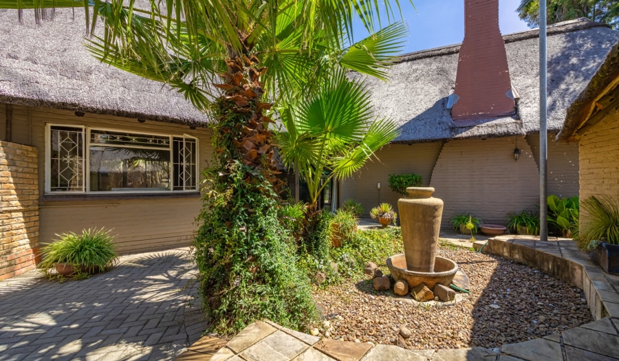 6 Bedroom Property for Sale in Panorama Free State